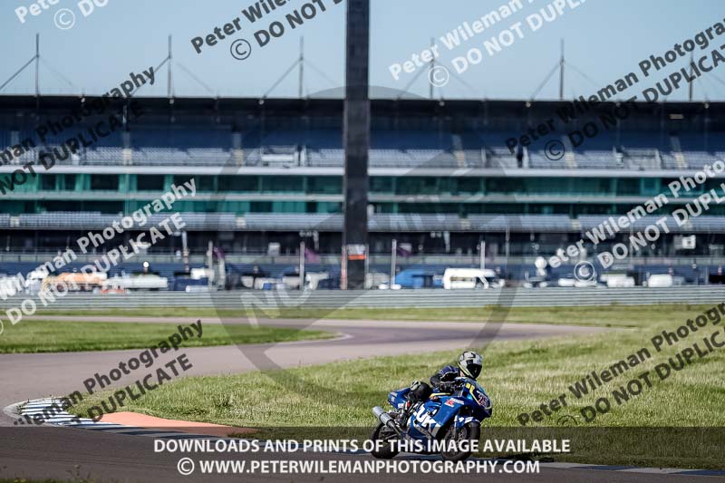 Rockingham no limits trackday;enduro digital images;event digital images;eventdigitalimages;no limits trackdays;peter wileman photography;racing digital images;rockingham raceway northamptonshire;rockingham trackday photographs;trackday digital images;trackday photos